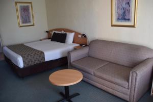 Foto dalla galleria di Best Western Coachman's Inn Motel a Bathurst
