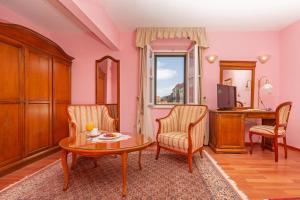 Posezení v ubytování Hotel Ostrea