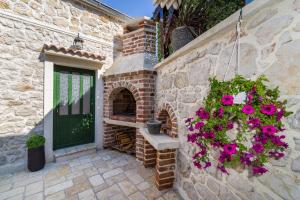 Fotografie z fotogalerie ubytování Stone House v destinaci Ražanac