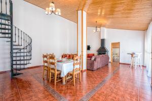 Część wypoczynkowa w obiekcie La torre Casa rural