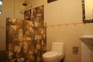 Koupelna v ubytování De Puspa Residence Seminyak