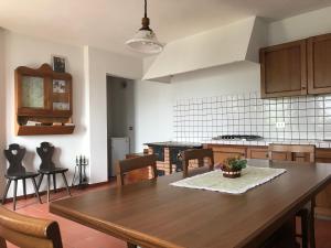Kuchyň nebo kuchyňský kout v ubytování Agriturismo Bozica