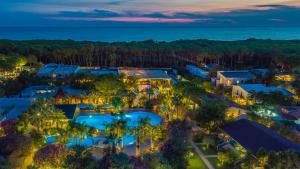Bazén v ubytování Oleandri Resort Paestum nebo v jeho okolí