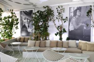 Posezení v ubytování Bab Hotel