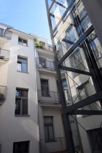 Budynek, w którym mieści się apartament