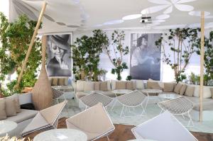 Posezení v ubytování Bab Hotel