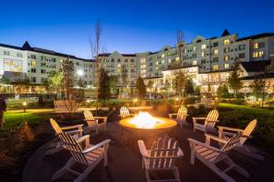 Gallery image of Dollywood's DreamMore Resort and Spa in Pigeon Forge