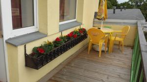 Uma varanda ou terraço em Guesthouse Bērzi