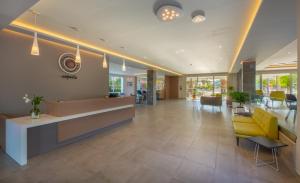 Uma área de estar em Hotel Esperia