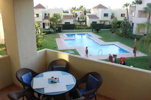 Basen w obiekcie Roda Golf & Beach Resort, Murcia lub w pobliżu