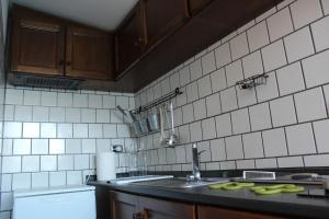 A kitchen or kitchenette at La Casetta Superior