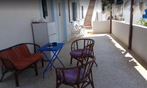 Balkón nebo terasa v ubytování Grandma Vasiliki Rooms To Let