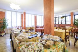 Gallery image of Hotel Edelweiss in Cervia