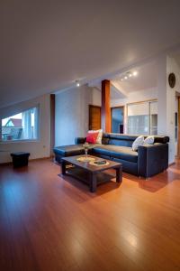 Posezení v ubytování Apartman NANE + 37 fotografií
