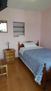 Letto o letti in una camera di Travellers Inn