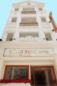Sijil, anugerah, tanda atau dokumen lain yang dipamerkan di Hồng Tùng Hotel