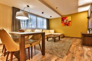 Istumisnurk majutusasutuses Hotel Zeta