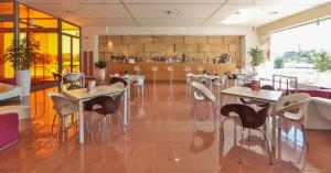 Ein Restaurant oder anderes Speiselokal in der Unterkunft Best Western Plus Leone di Messapia Hotel & Conference 