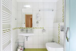 Ванна кімната в JBX Resort Hotel Albatros