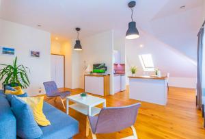 Kuchyňa alebo kuchynka v ubytovaní Apartament nad Zatoką