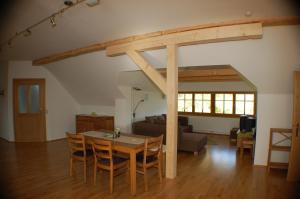 A seating area at Urlaub am Zechnerhof