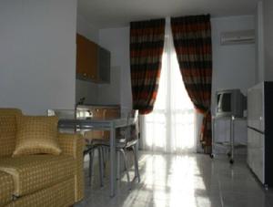 A kitchen or kitchenette at Residence Montegrappa