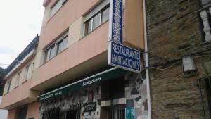 Certifikát, ocenenie alebo iný dokument vystavený v ubytovaní Hostal-Meson Vilasante