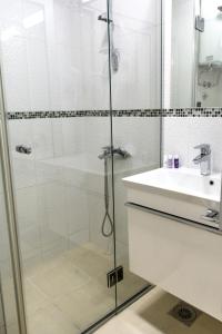 Bany a Zam Residence