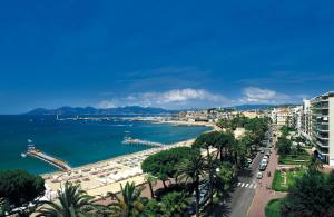 カンヌにあるLe Riviera Duplex Cannes Mer Plage Palais Festivalsのギャラリーの写真
