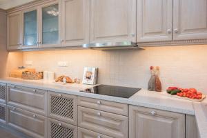 A kitchen or kitchenette at Villa Aziza