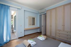 A bed or beds in a room at Villa Aziza