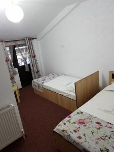 Galeriebild der Unterkunft Pensiunea Heaven in Bascov