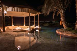 Bazén v ubytování Telal Resort Al Ain nebo v jeho okolí