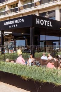Gostje med bivanjem v nastanitvi C-Hotels Andromeda