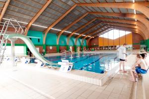 Bazén v ubytování Hotel Nordborg Sø nebo v jeho okolí