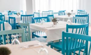 Reštaurácia alebo iné gastronomické zariadenie v ubytovaní BLUESEA Don Jaime