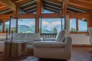 Splošen pogled na gorovje oz. razgled na gore, ki ga ponuja hotel