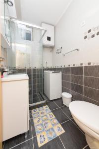 Kupatilo u objektu Apartments Kula +33 fotografije