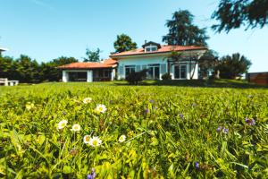 Aed väljaspool majutusasutust B&B Casa Danoi