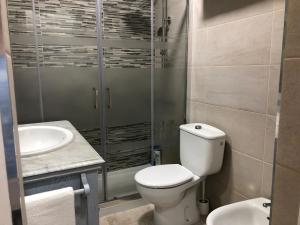 Kúpeľňa v ubytovaní Estudios Ciudad Jardín