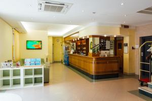 TV a/nebo společenská místnost v ubytování Hotel Montecarlo