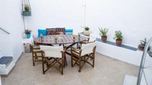 Fotografie z fotogalerie ubytování Mylopetres Traditional Houses Finikia v destinaci Oia