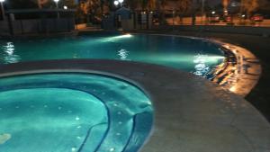 Zdjęcie z galerii obiektu Bajo con jardin WIFI junto al mar w mieście Playas de Orihuela