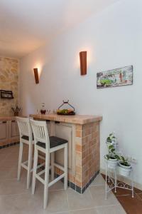 Fotografie z fotogalerie ubytování Relaxing Dalmatian house in village v destinaci Ljubitovica