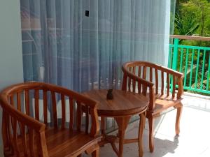Lara Homestay的阳台或露台