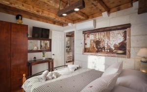 Giường trong phòng chung tại Villa Stina +38 ảnh