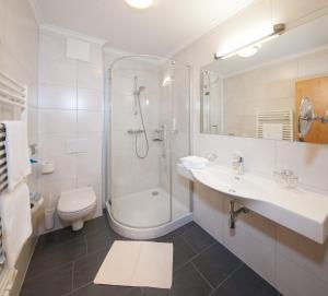 Koupelna v ubytování Hotel Gasthof Schützenhof