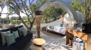 Zahrada ubytování Bubble Lodge Ile aux Cerfs Island + 37 fotografií