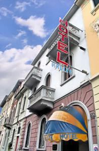Budova, v ktorej sa hotel nachádza