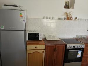 Kuchyňa alebo kuchynka v ubytovaní Holiday Home Tomislav
